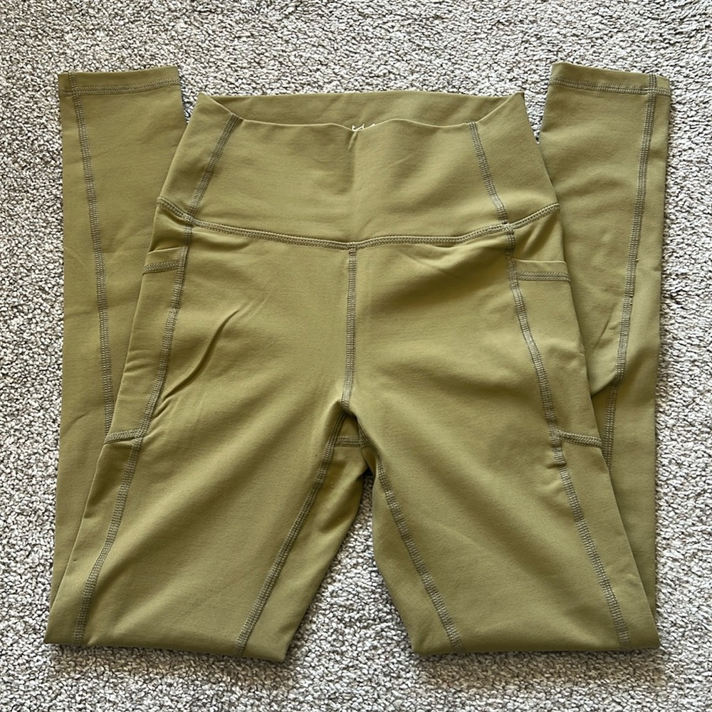 Tier Activewear leggings